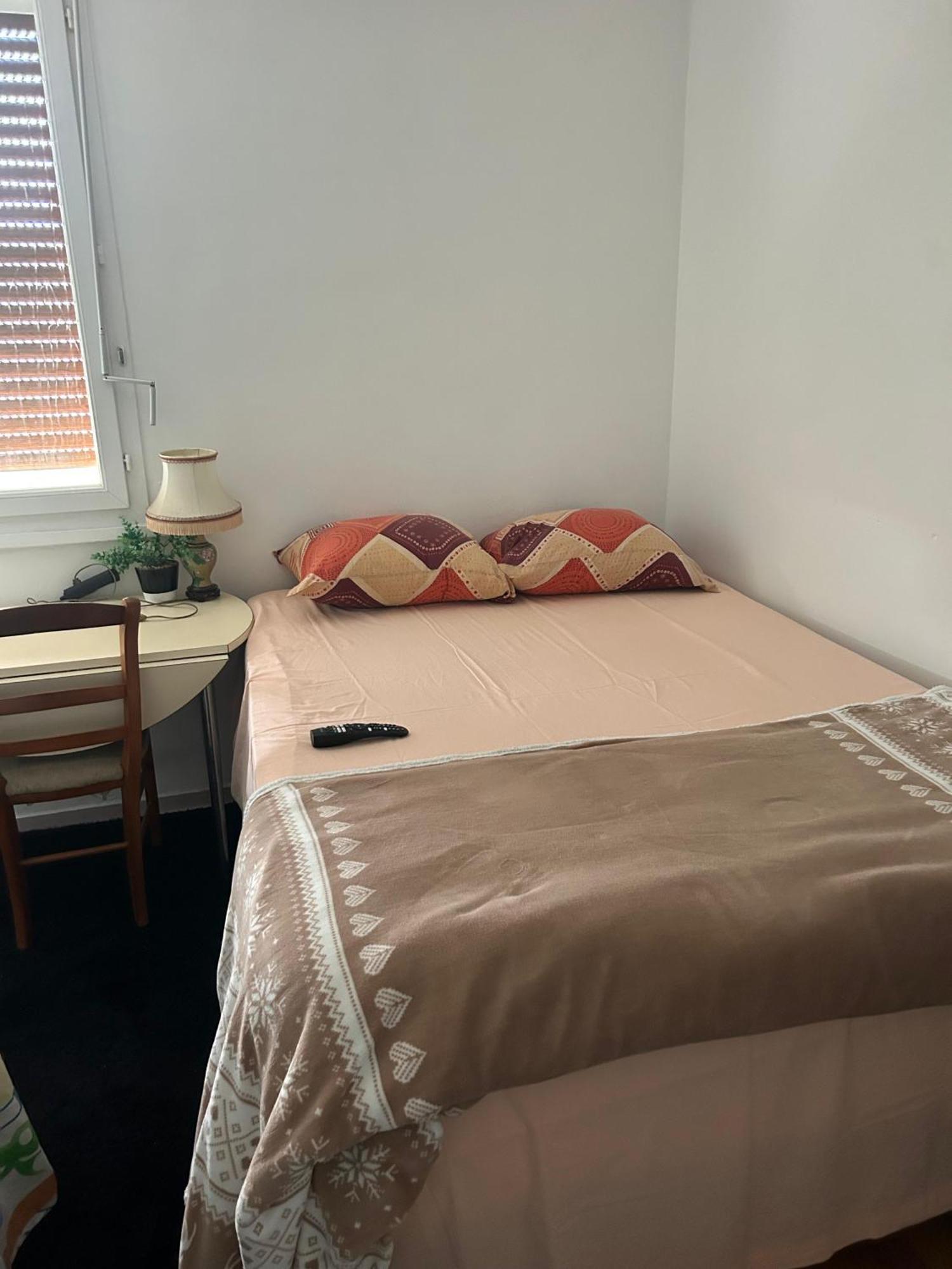 Beauvais Chambre 1 Luaran gambar